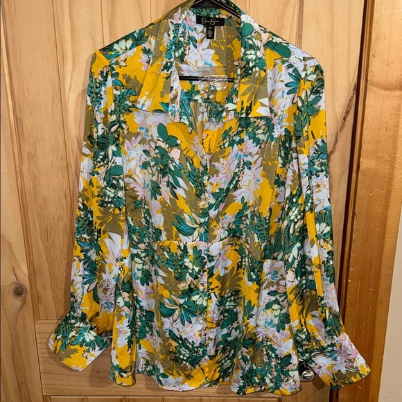 Jessica Simpson Tops - Jessica Simpson Multicolor Floral Blouse